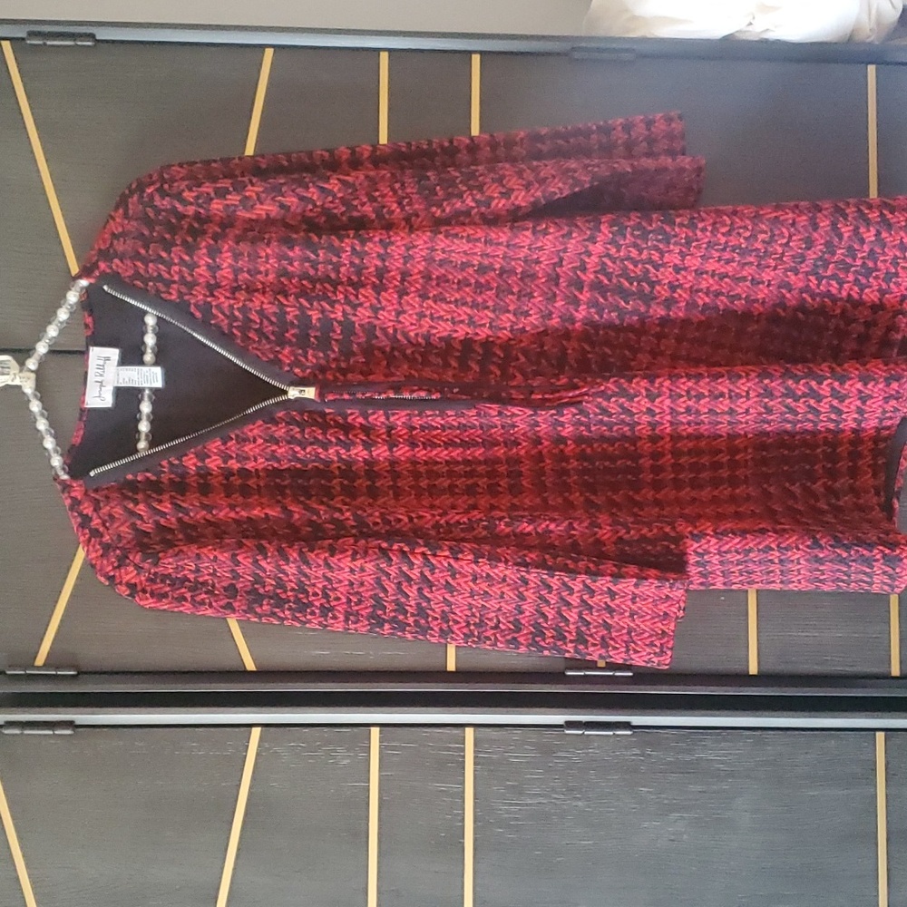 Joseph Ribkoff Red and Black Houndstooth Top